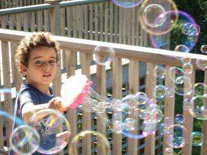 Discovery: Sizzlin’ Cool Bubble Machine | Alpha Mom